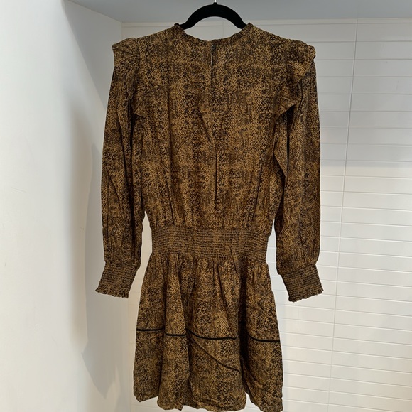 Rails Brand. Transition into the season with this feminine mini dress. - Picture 7 of 8